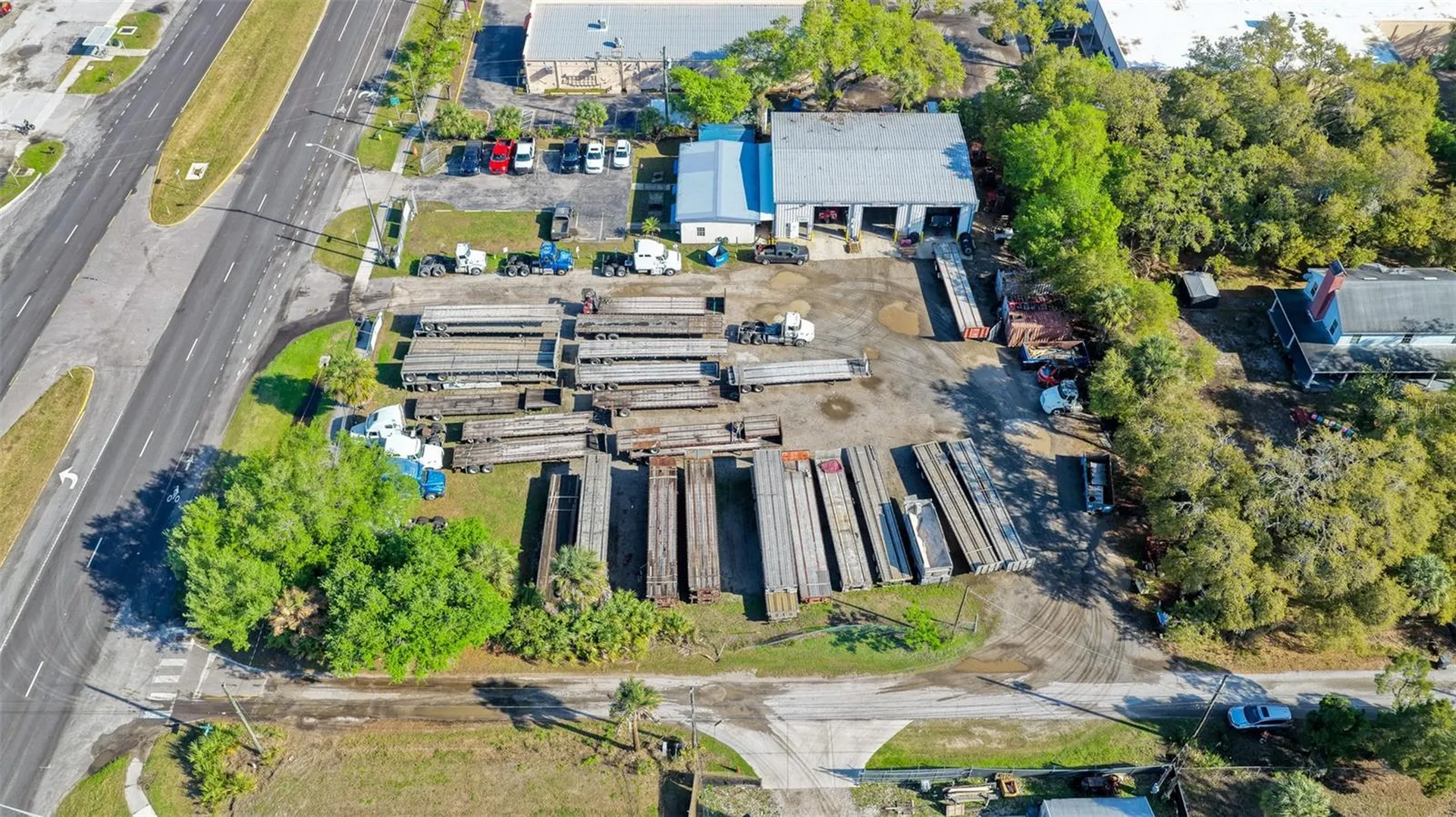 11134 S 41 Highway Gibsonton FL 33534