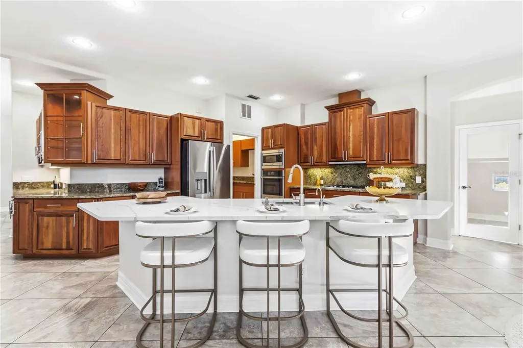 8335 Barton Farms Boulevard Sarasota FL 34240