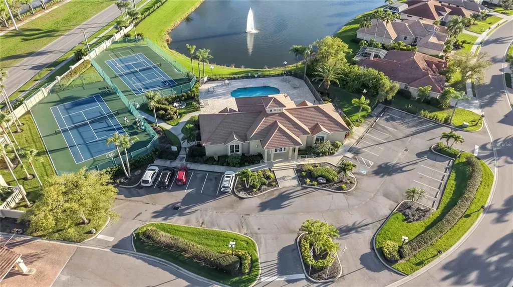 8335 Barton Farms Boulevard Sarasota FL 34240