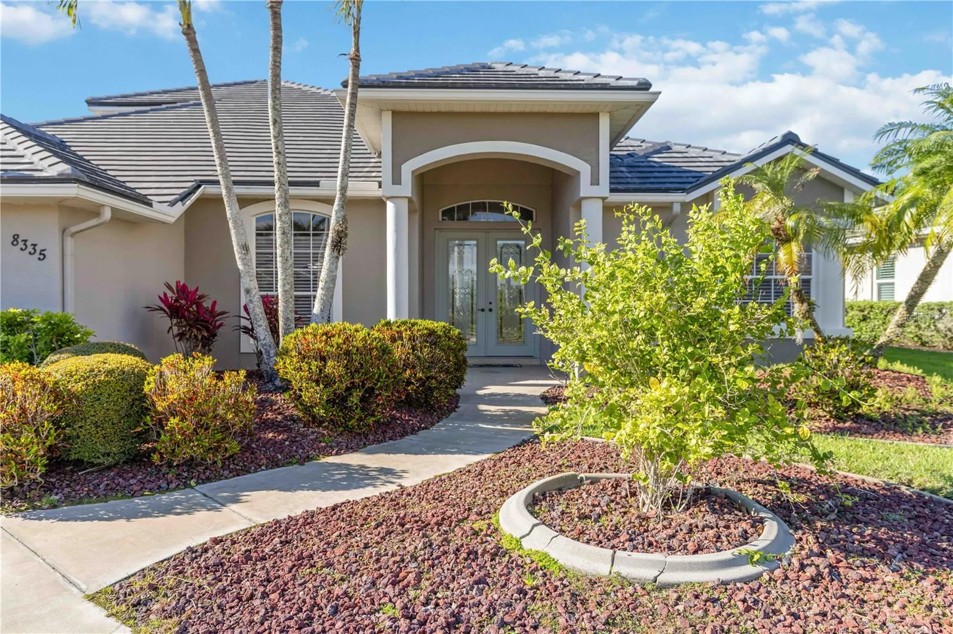 8335 Barton Farms Boulevard Sarasota FL 34240