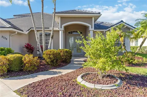 8335 Barton Farms Boulevard Sarasota FL 34240
