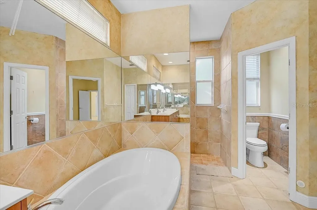 5453 Ashton Manor Drive Sarasota FL 34233