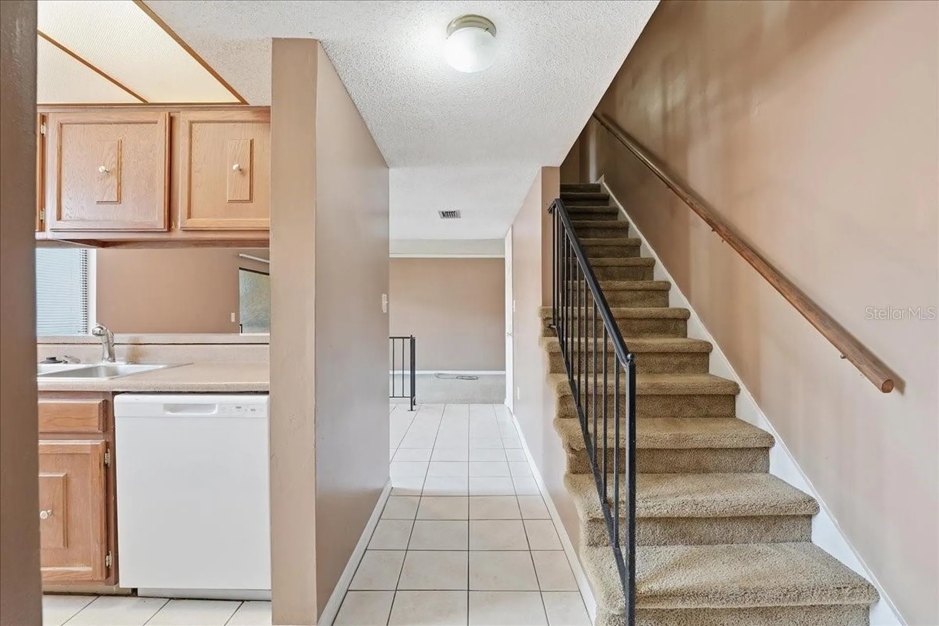 1428 Oak Place Apopka FL 32712