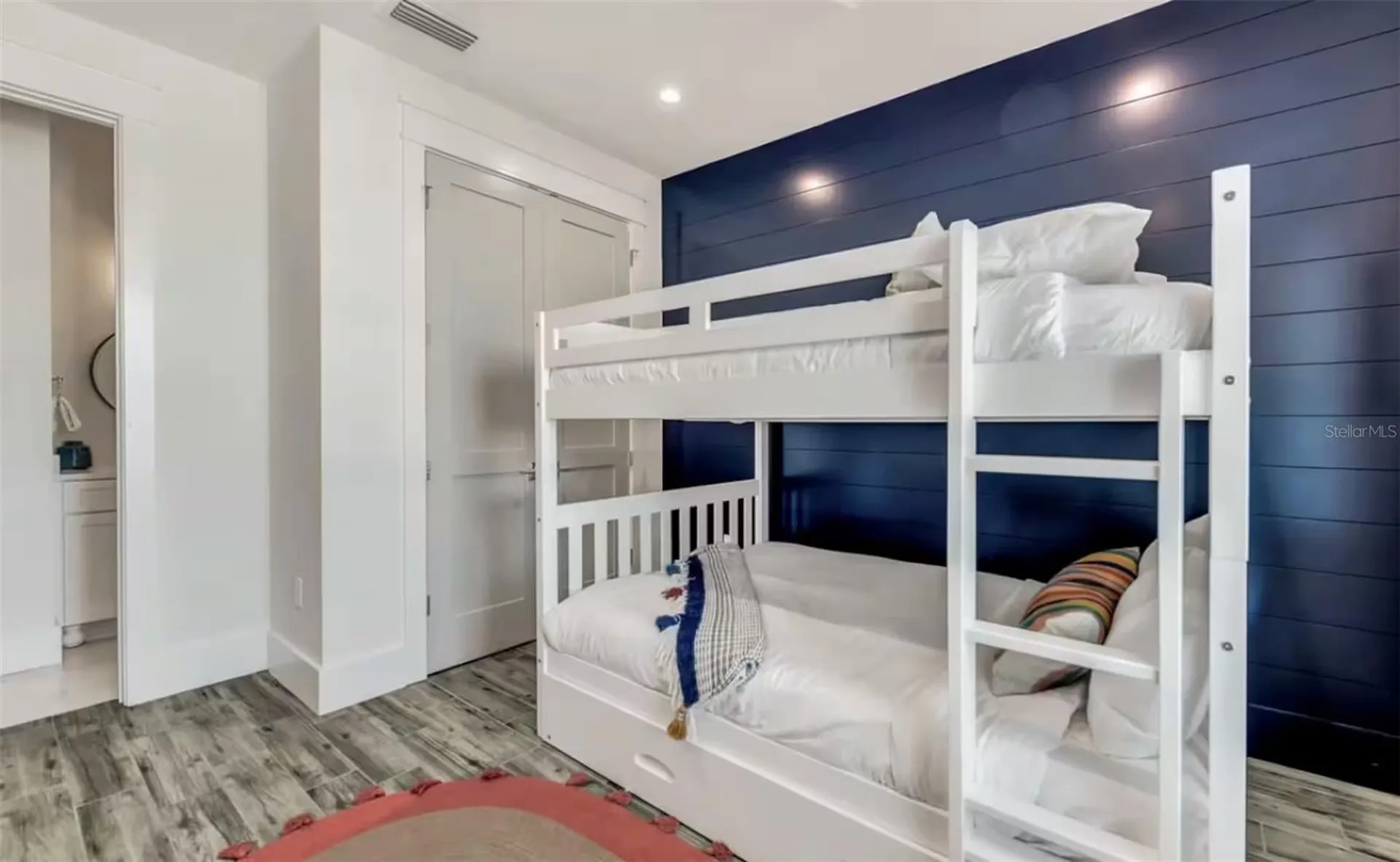 2210 Avenue A Bradenton Beach FL 34217