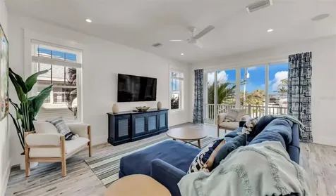 2210 Avenue A Bradenton Beach FL 34217