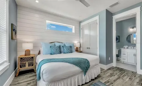 2210 Avenue A Bradenton Beach FL 34217