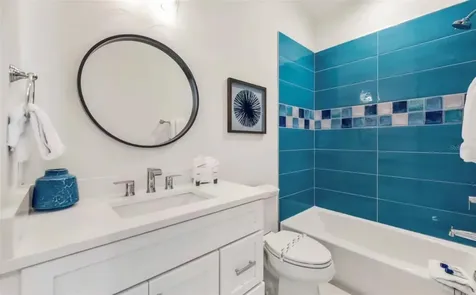 2210 Avenue A Bradenton Beach FL 34217