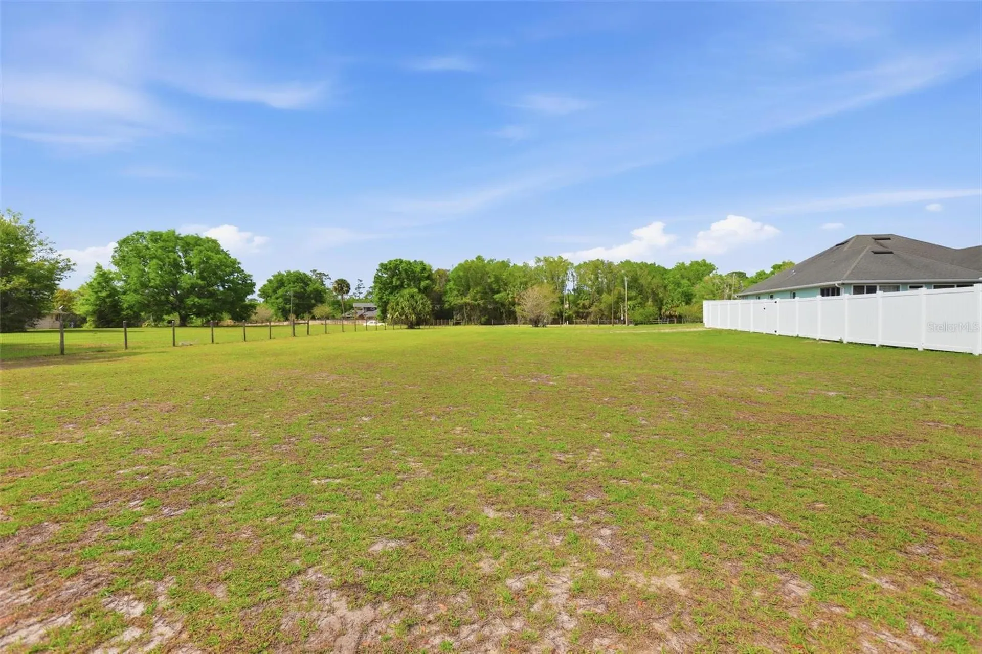 1026 W Beresford Road Deland FL 32720