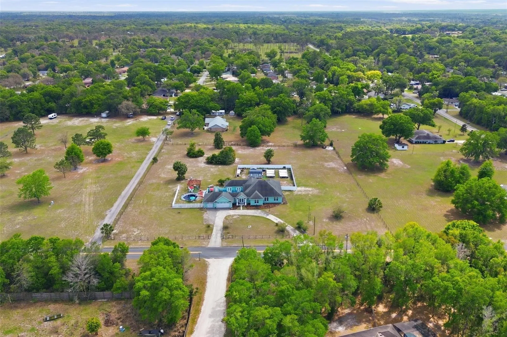 1026 W Beresford Road Deland FL 32720