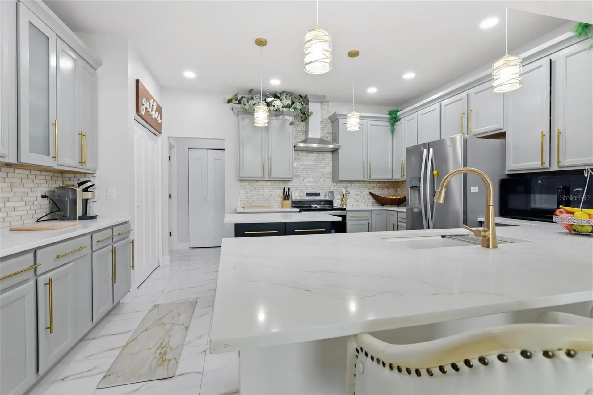 1026 W Beresford Road Deland FL 32720