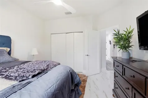 1026 W Beresford Road Deland FL 32720