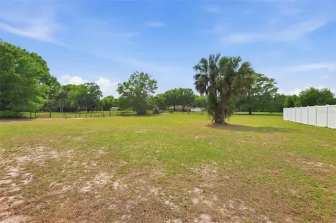 1026 W Beresford Road Deland FL 32720