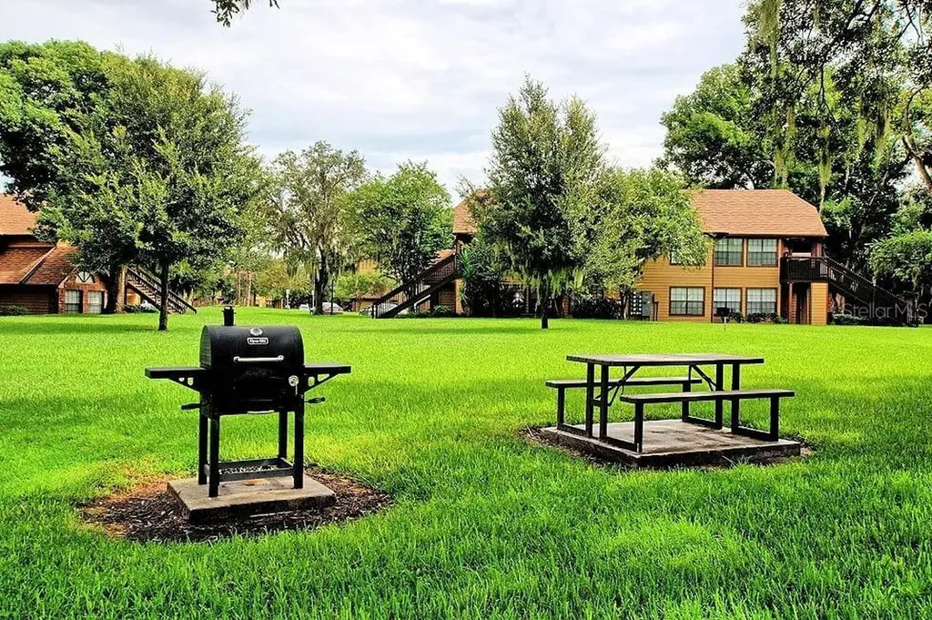 320 Black Oak Court Altamonte Springs FL 32701