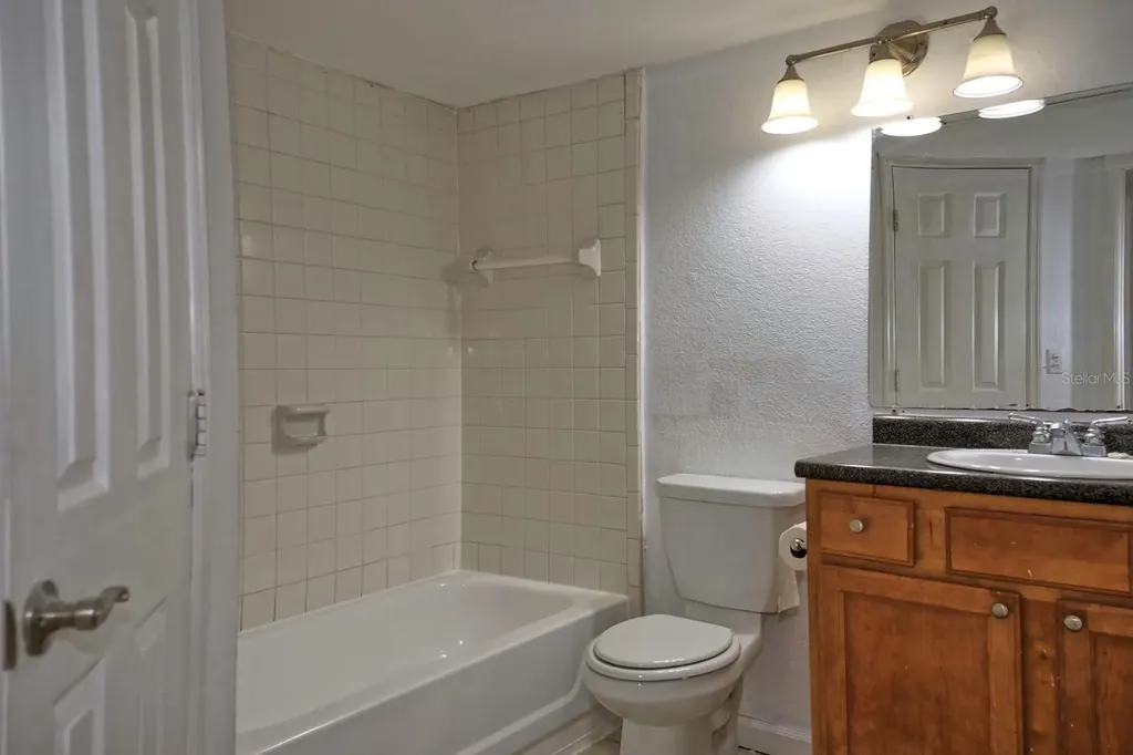 320 Black Oak Court Altamonte Springs FL 32701