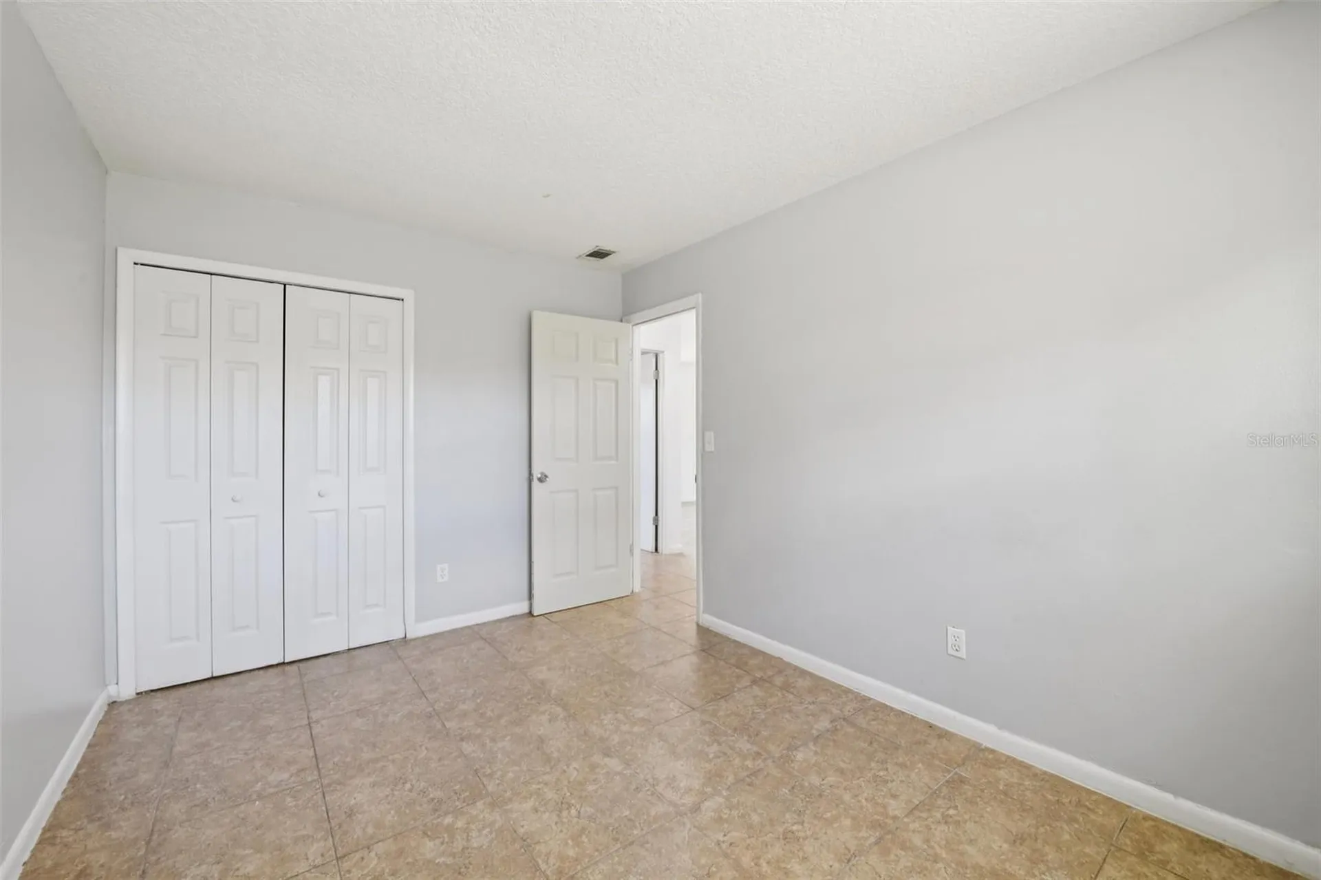 2313 Fleet Circle Orlando FL 32817