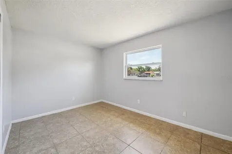 2313 Fleet Circle Orlando FL 32817