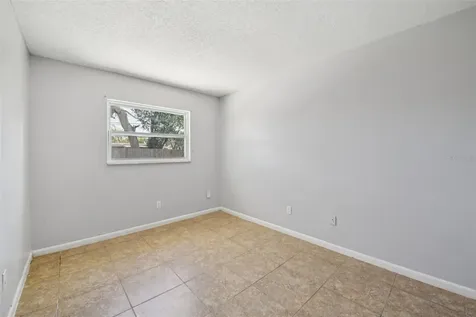 2313 Fleet Circle Orlando FL 32817