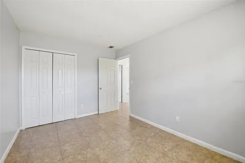 2313 Fleet Circle Orlando FL 32817