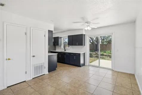 2313 Fleet Circle Orlando FL 32817