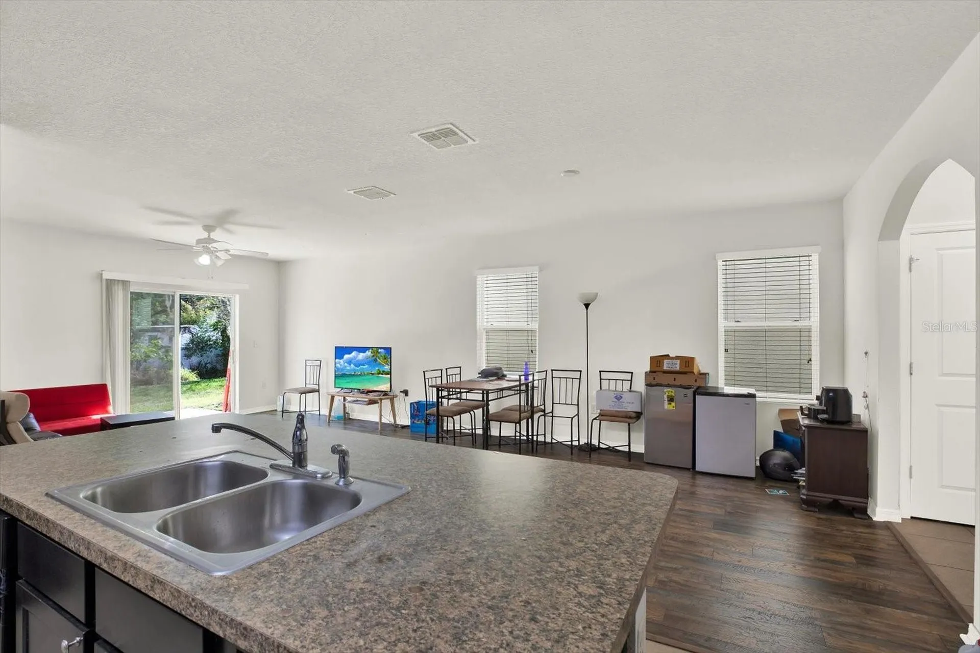 10219 Hawk Storm Avenue Tampa FL 33610