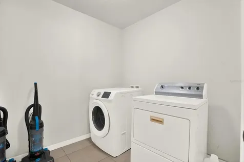 10219 Hawk Storm Avenue Tampa FL 33610