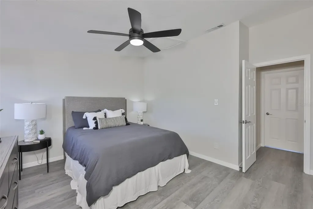 6412 Rockpointe Drive Tampa FL 33634
