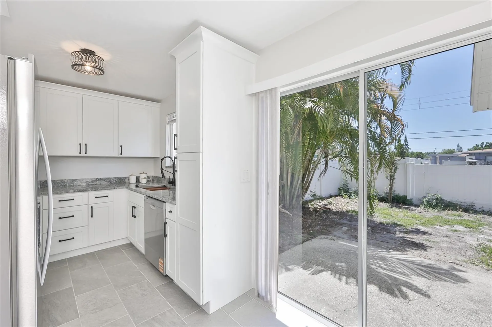 6412 Rockpointe Drive Tampa FL 33634