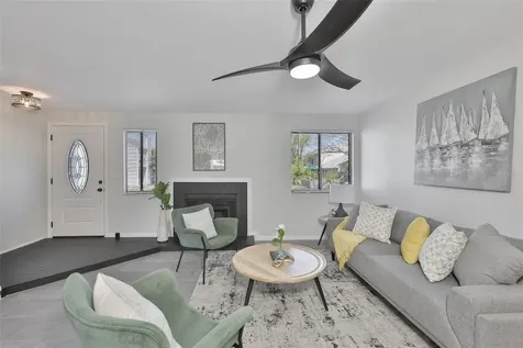 6412 Rockpointe Drive Tampa FL 33634