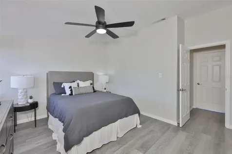 6412 Rockpointe Drive Tampa FL 33634