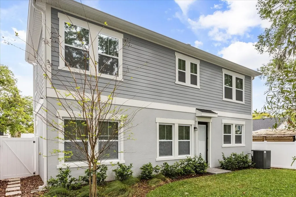 2302 Depauw Avenue Orlando FL 32804