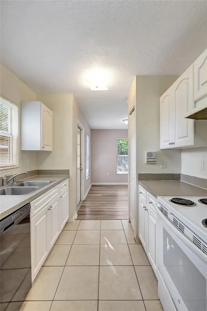 720 Newton Avenue S St Petersburg FL 33701