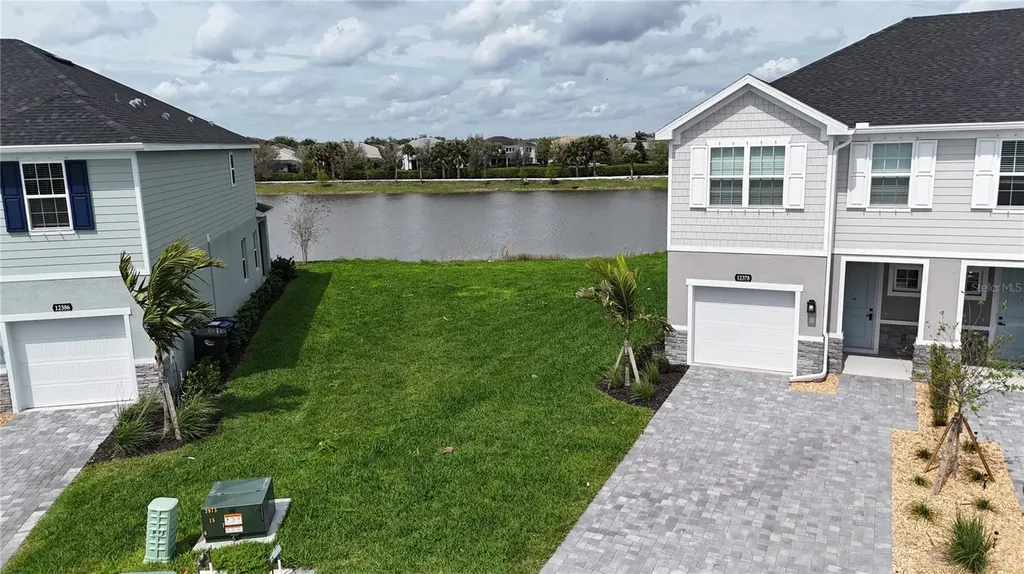 12378 Amber Creek Circle Lakewood Ranch FL 34211