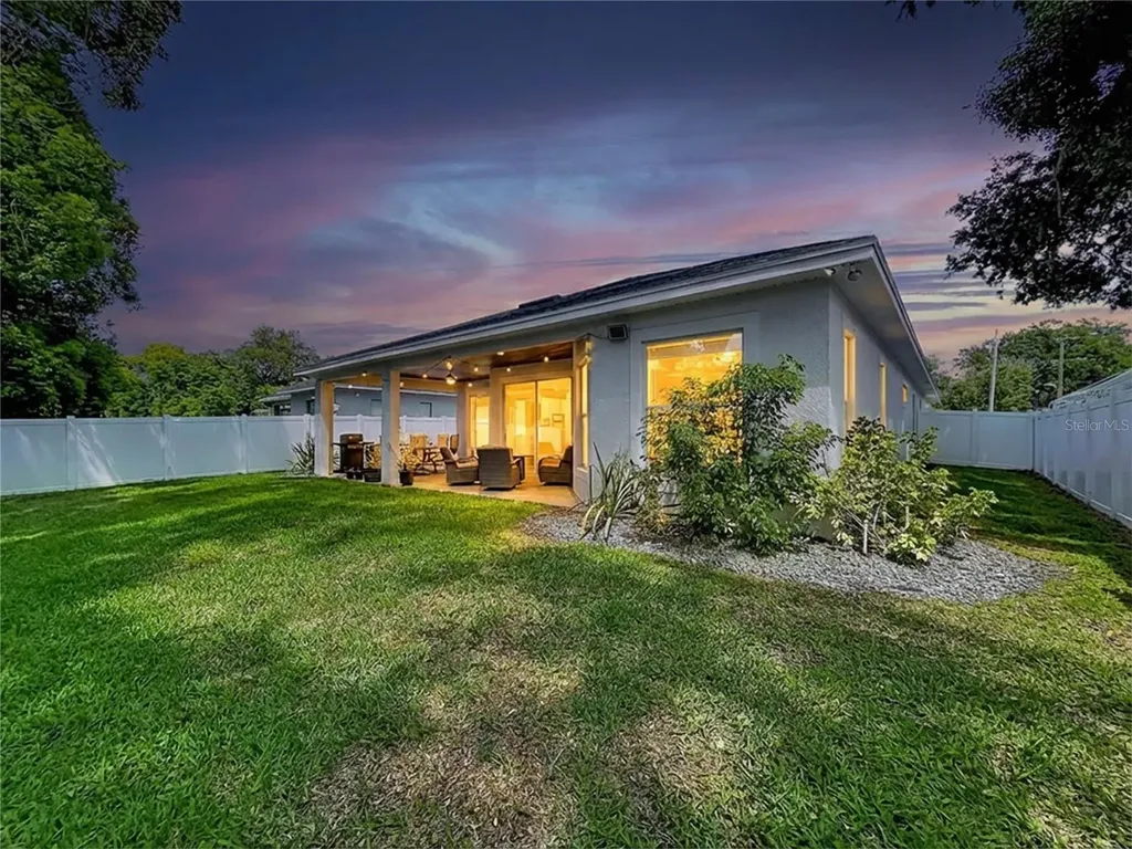 929 Clearview Avenue Lakeland FL 33801