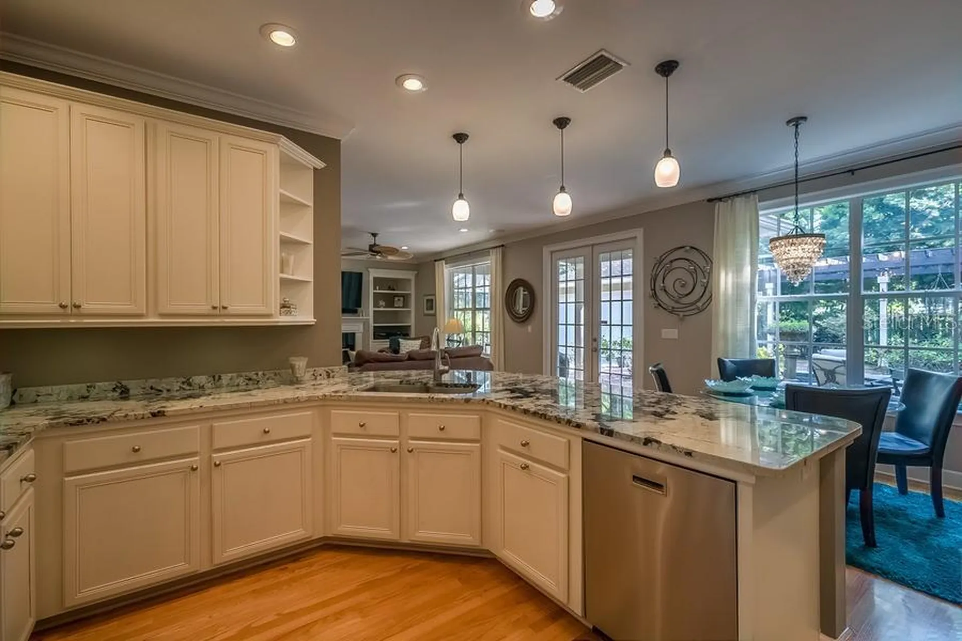 3408 W Bay Villa Avenue Tampa FL 33611