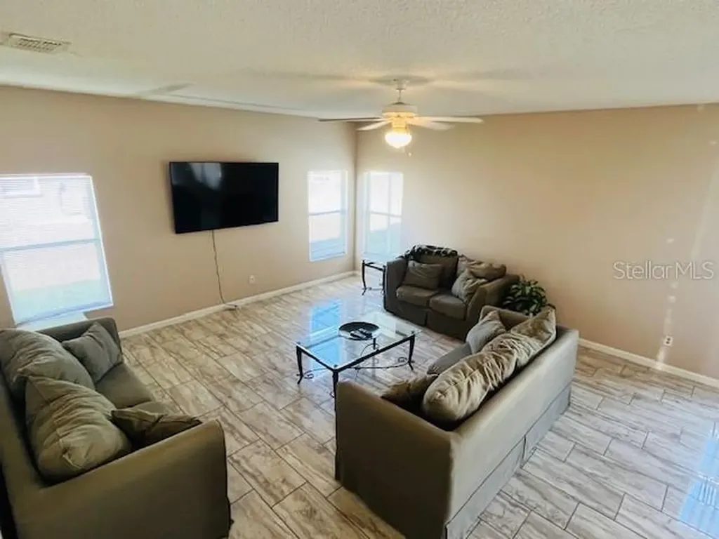 439 Bloomingdale Drive Davenport FL 33897