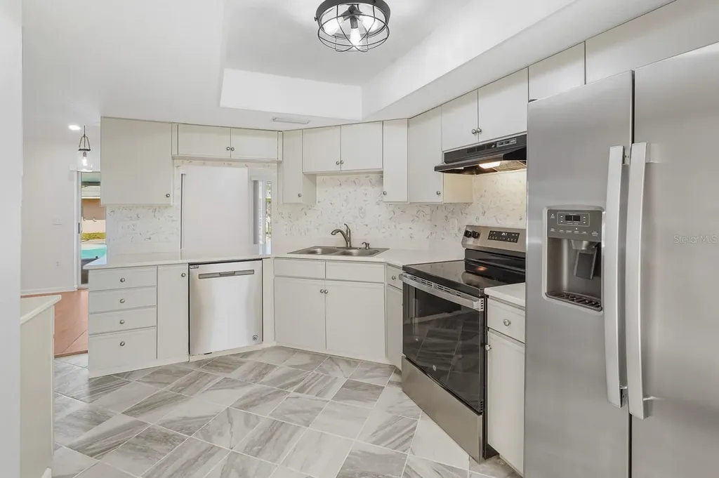 3323 Meadow Run Circle Venice FL 34293