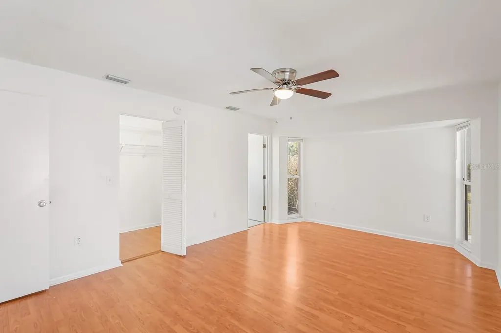 3323 Meadow Run Circle Venice FL 34293