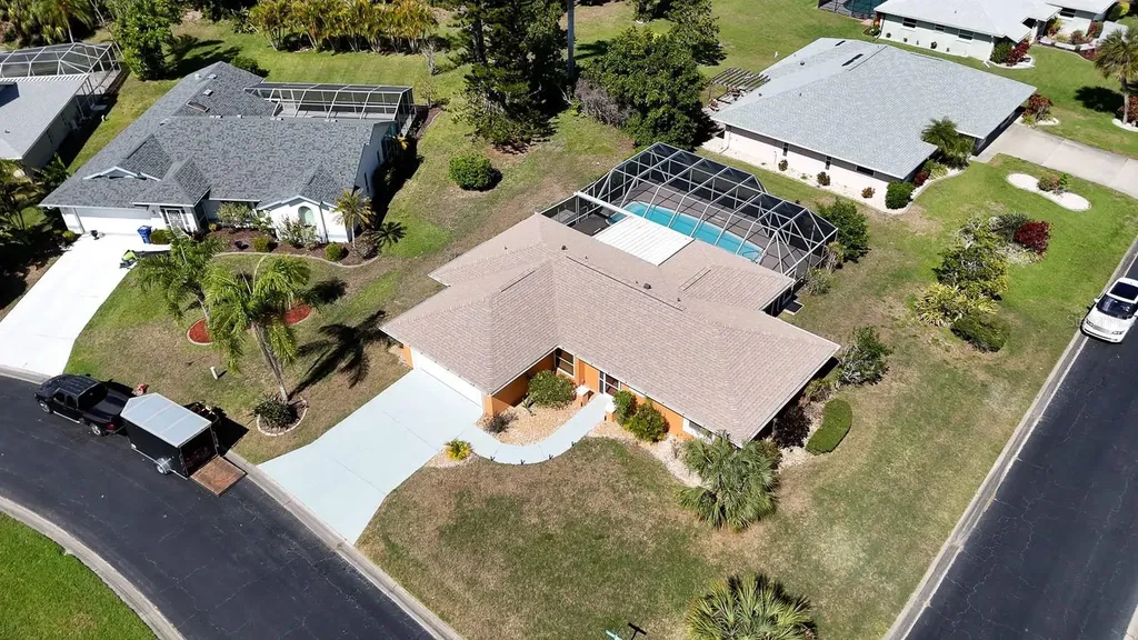 3323 Meadow Run Circle Venice FL 34293