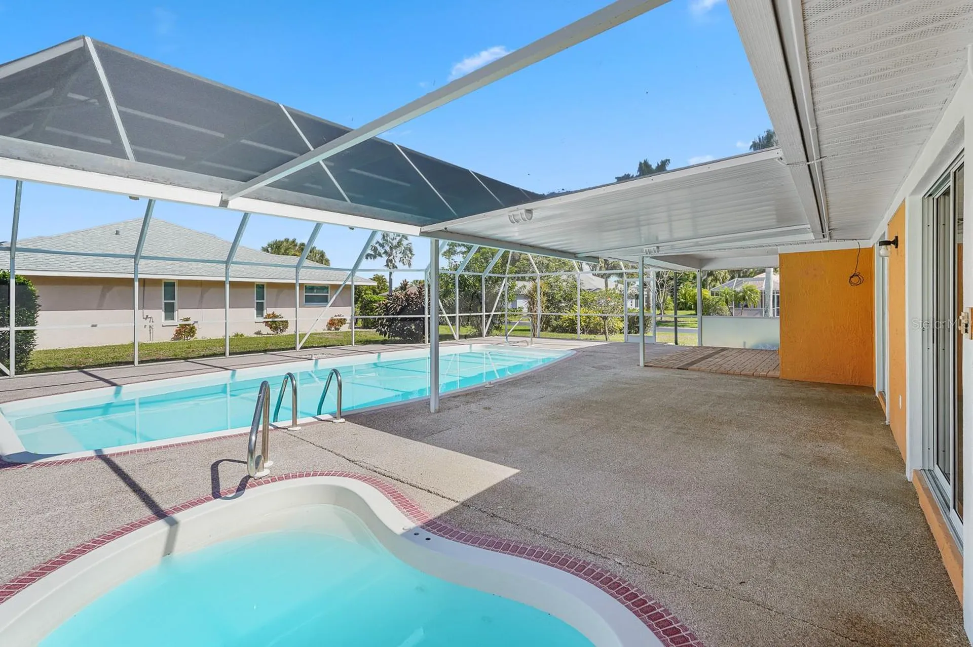 3323 Meadow Run Circle Venice FL 34293