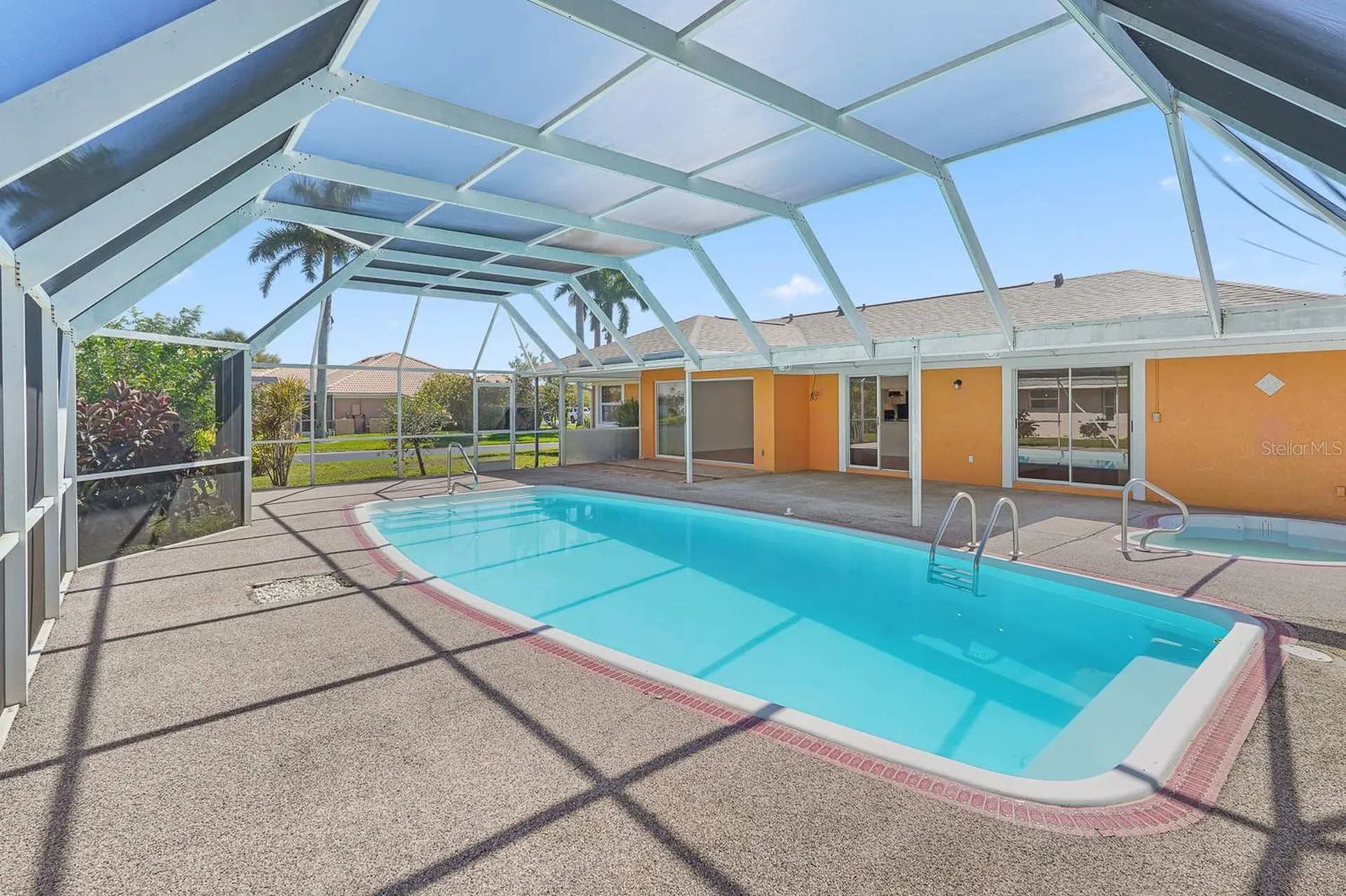 3323 Meadow Run Circle Venice FL 34293
