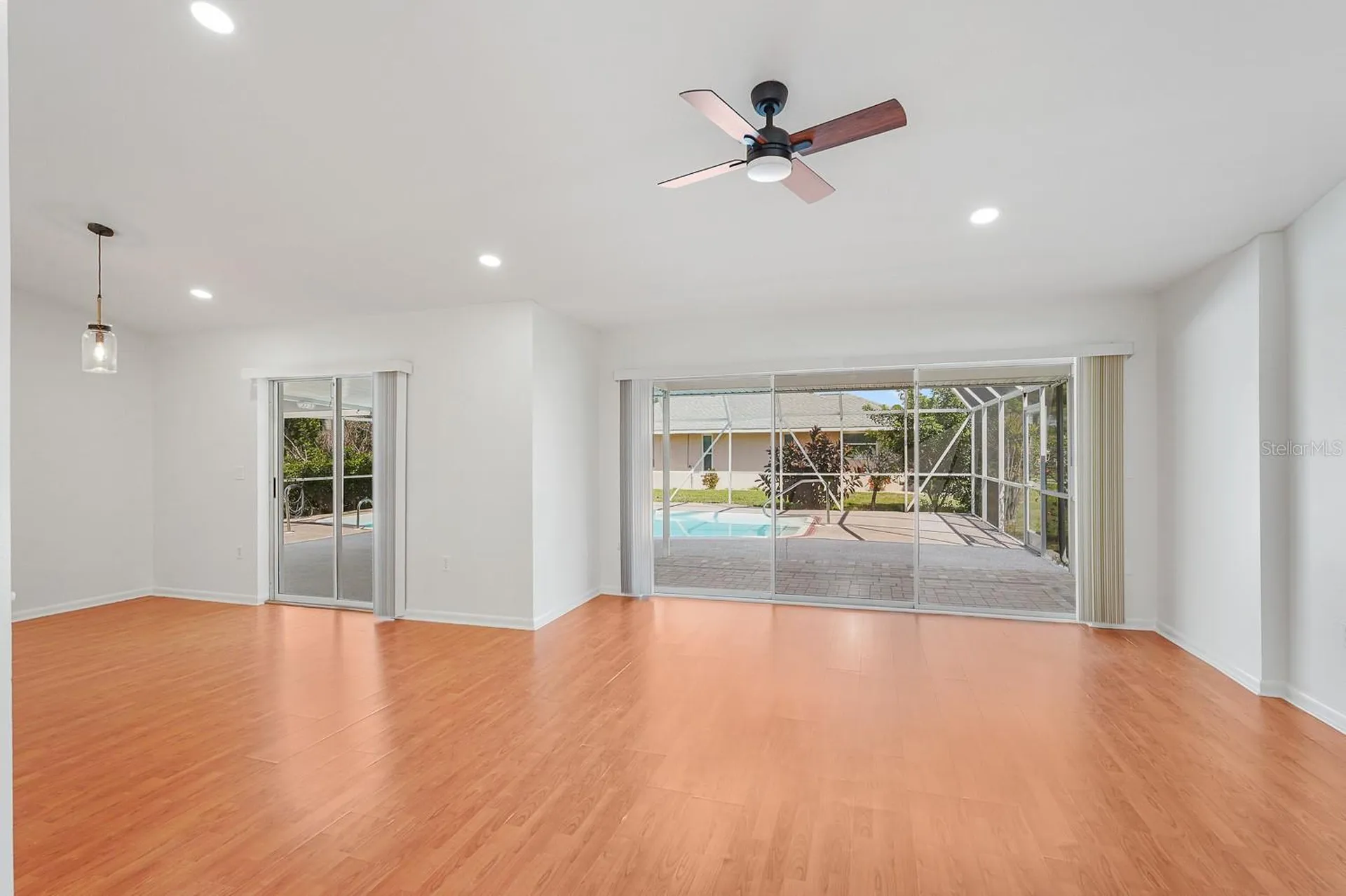 3323 Meadow Run Circle Venice FL 34293