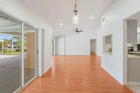 3323 Meadow Run Circle Venice FL 34293