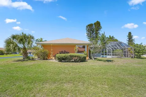 3323 Meadow Run Circle Venice FL 34293