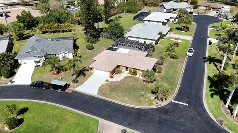 3323 Meadow Run Circle Venice FL 34293