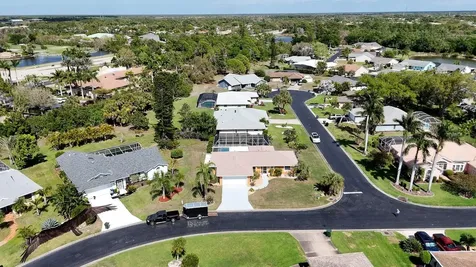 3323 Meadow Run Circle Venice FL 34293