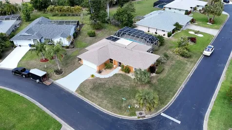 3323 Meadow Run Circle Venice FL 34293