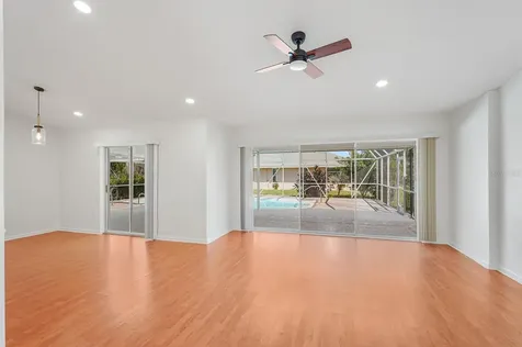 3323 Meadow Run Circle Venice FL 34293