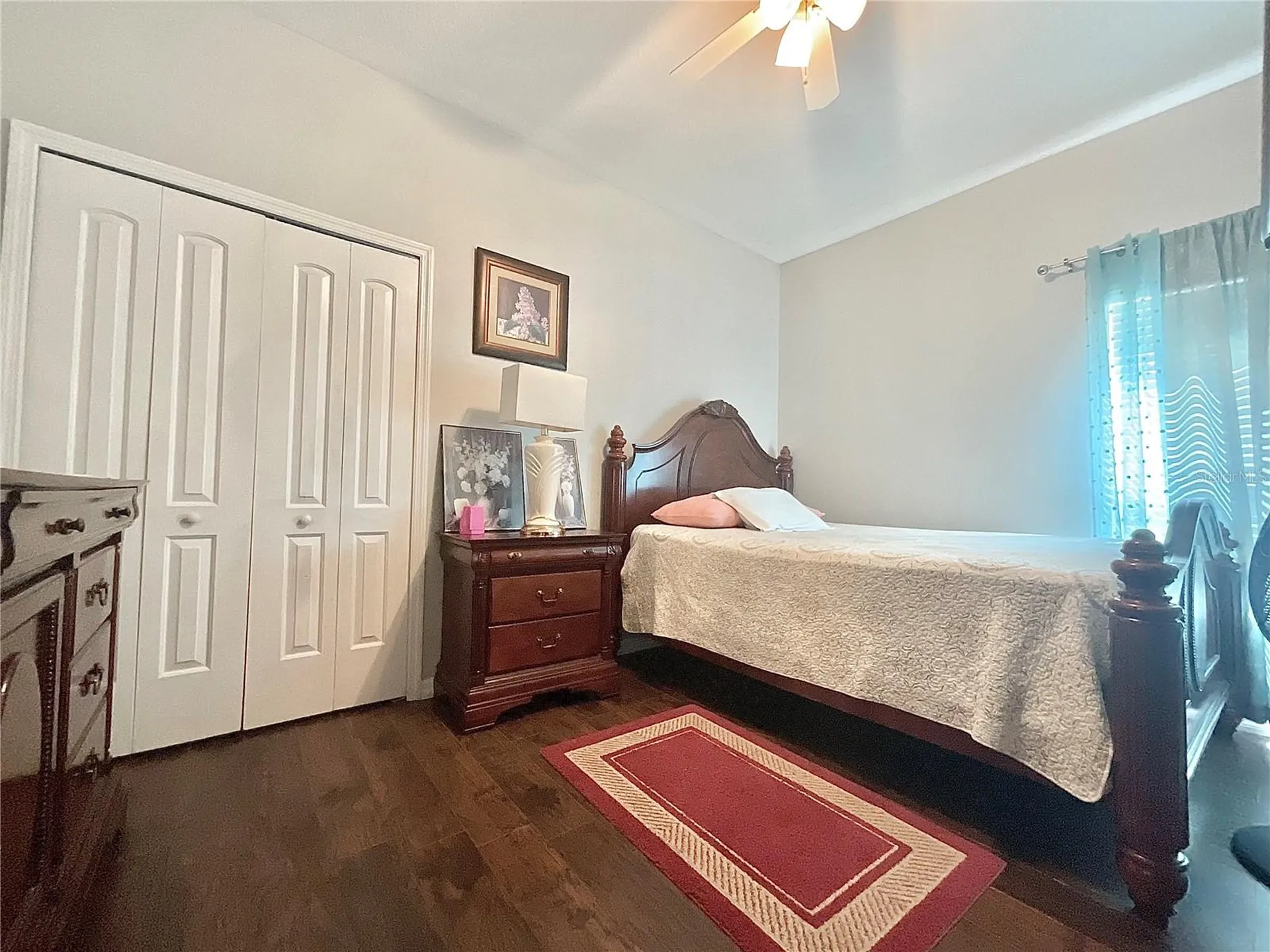 907 Hacienda Circle Kissimmee FL 34741