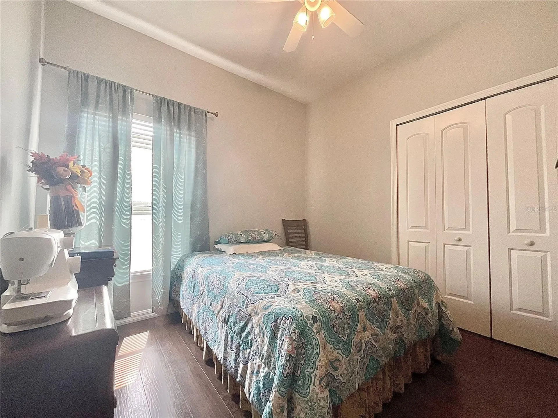 907 Hacienda Circle Kissimmee FL 34741