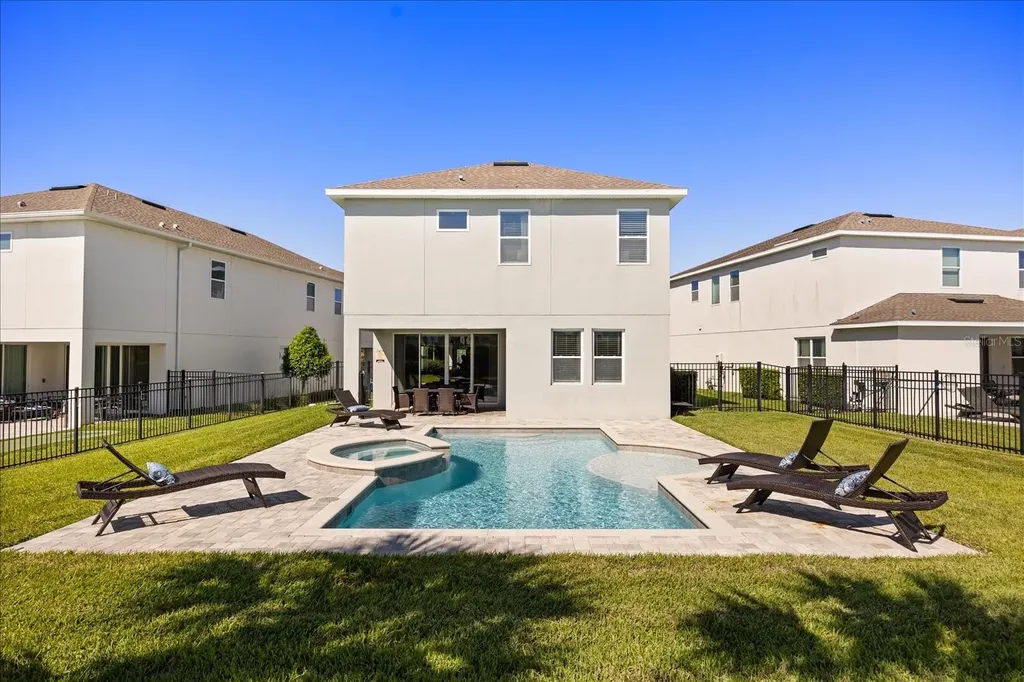 7712 Graben Street Kissimmee FL 34747